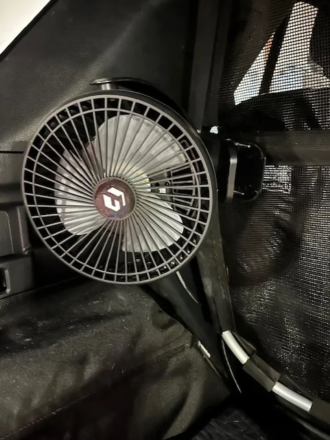 2025 4runner 6th gen Dogs / Pets ride-along photos thread! 🐾 1761832871329-8q