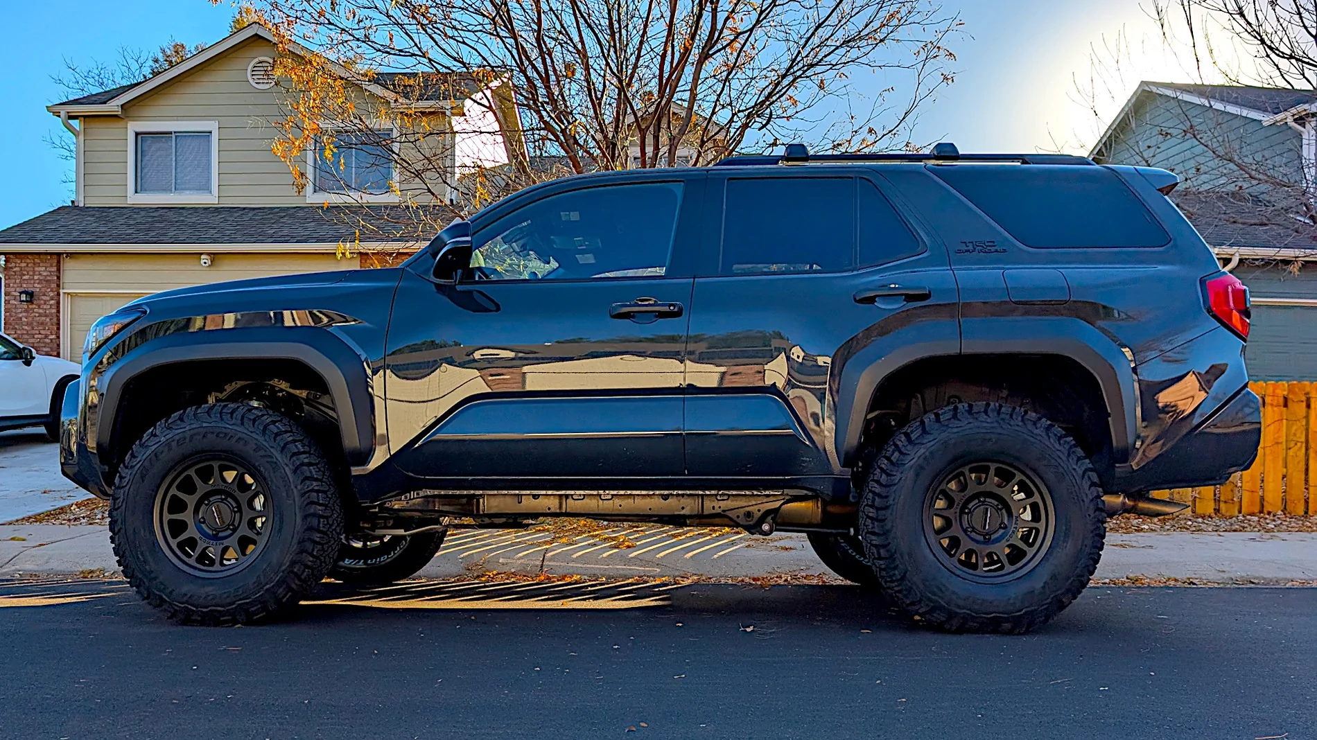 2025 4runner 6th gen Aftermarket Wheels, Bigger Tires, Lift Kits (Compilation) for 2025+ 4Runner 6th Gen -- Add Yours! 2025-10-30_4Runner_1