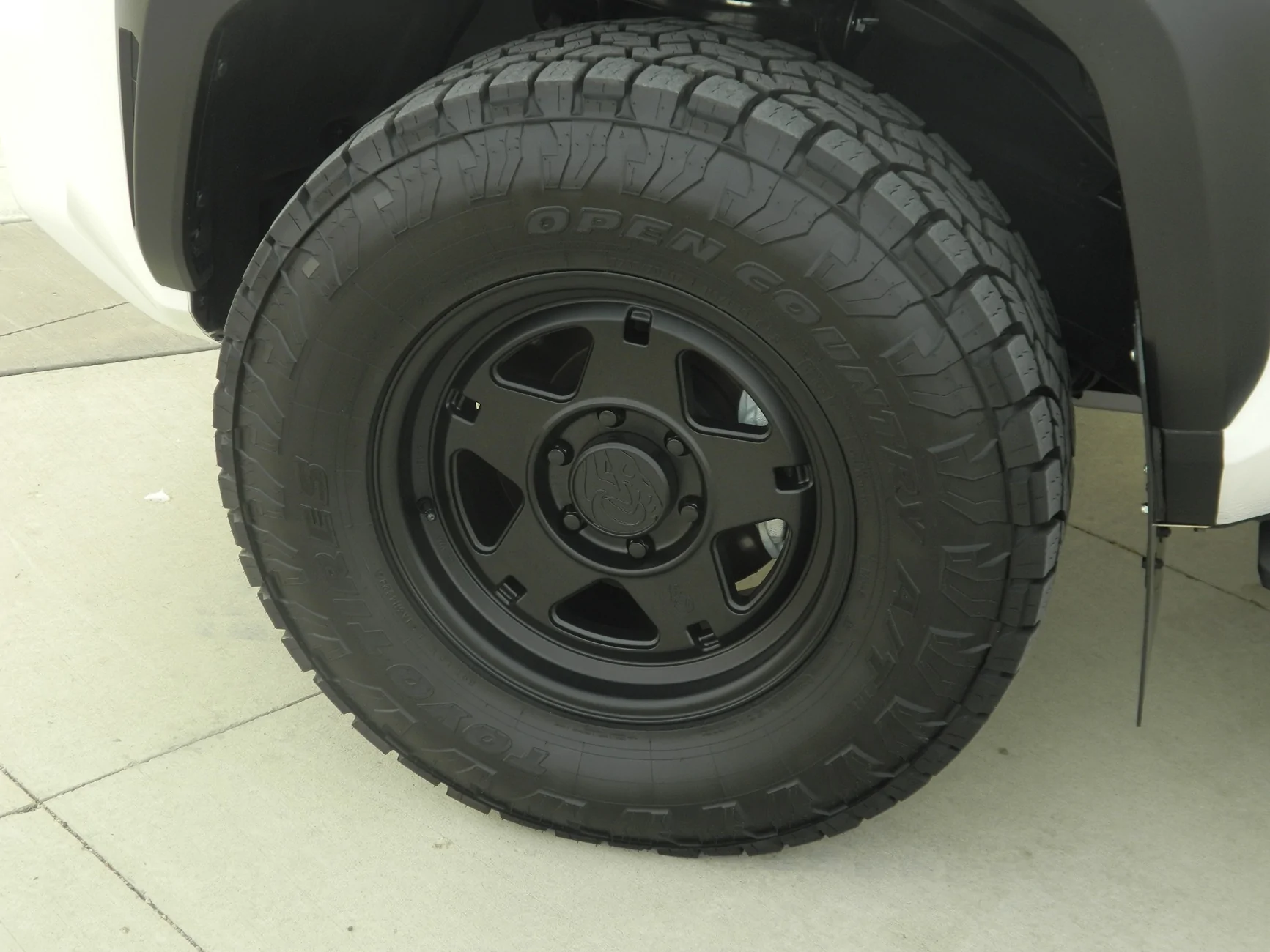 2025 4runner 6th gen Blackhorn Wheels - experience / reviews? DSCN2531