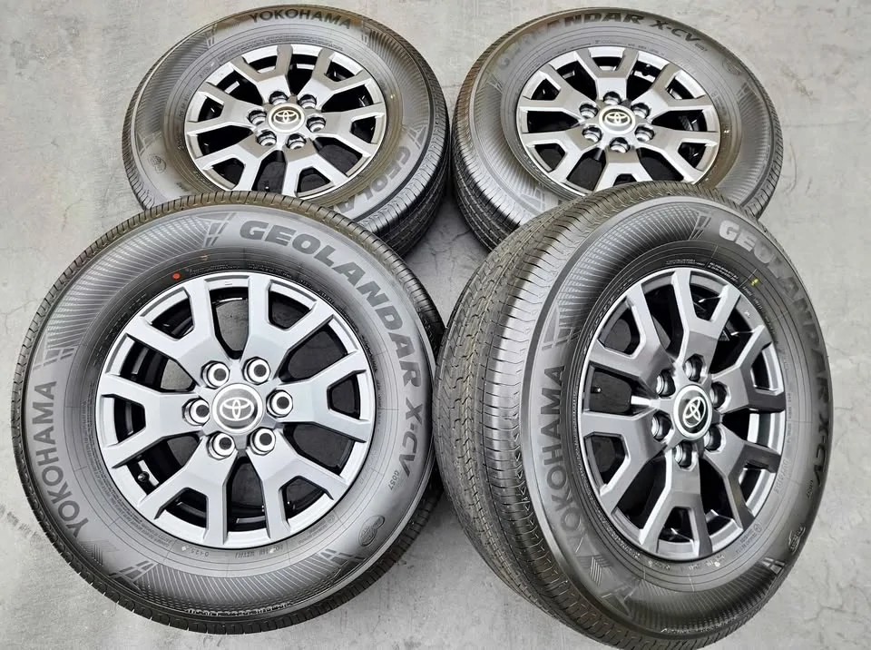 2025 4runner 6th gen Factory 2025 4Runner Wheels 245/70/17 wheels and tires Image 6