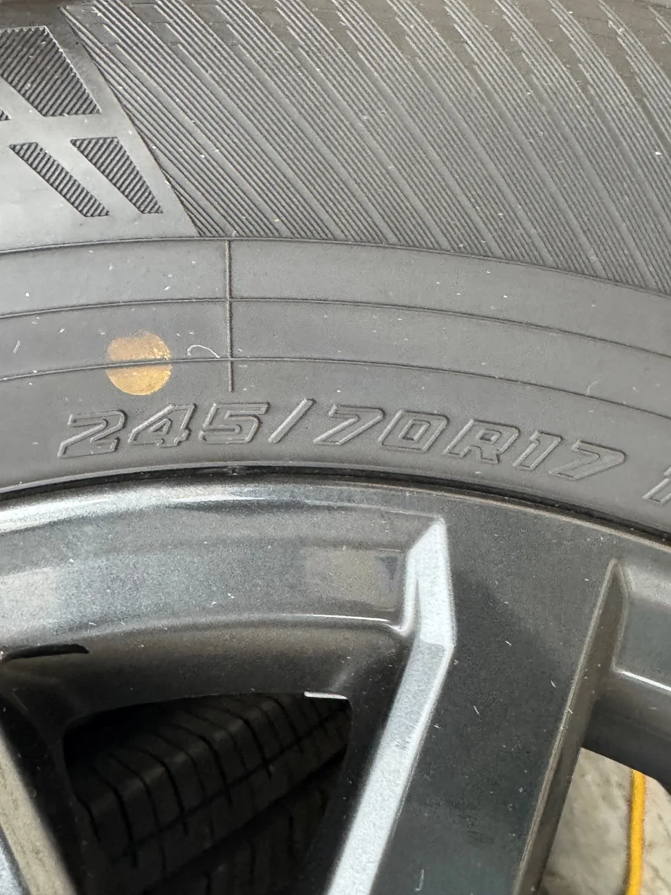 2025 4runner 6th gen Factory 2025 4Runner Wheels 245/70/17 wheels and tires IMG_3630