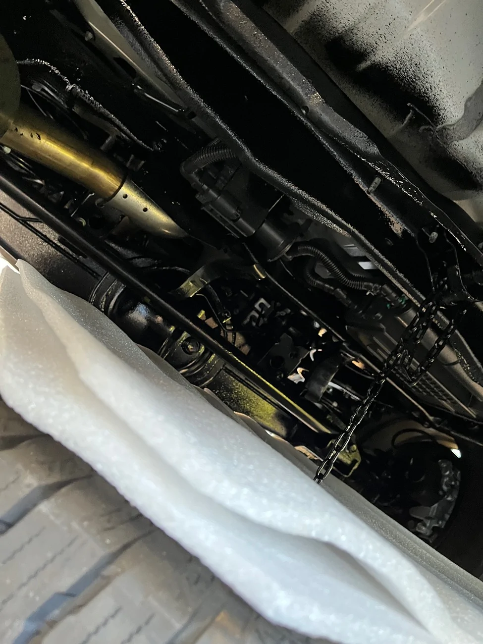 2025 4runner 6th gen Spare tire issue - wear marks on sidewall from rubbing against frame IMG_5461