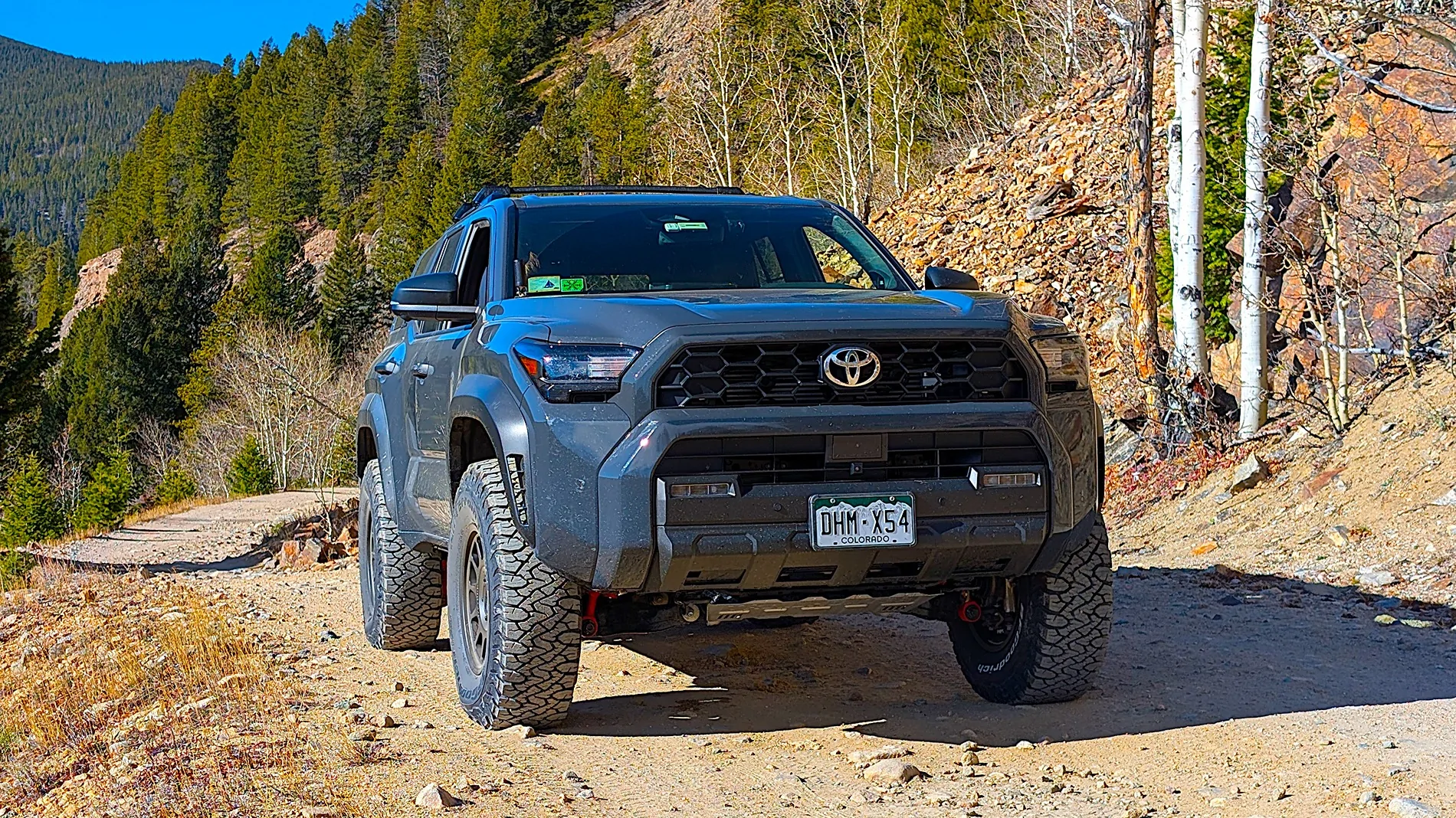 2025 4runner 6th gen ReadyLift 2.5" SST lift, 17x8.5 +35 Method 703 wheels, and BFG KO3 LT285/75R17 tires PXL_20251102_165007878