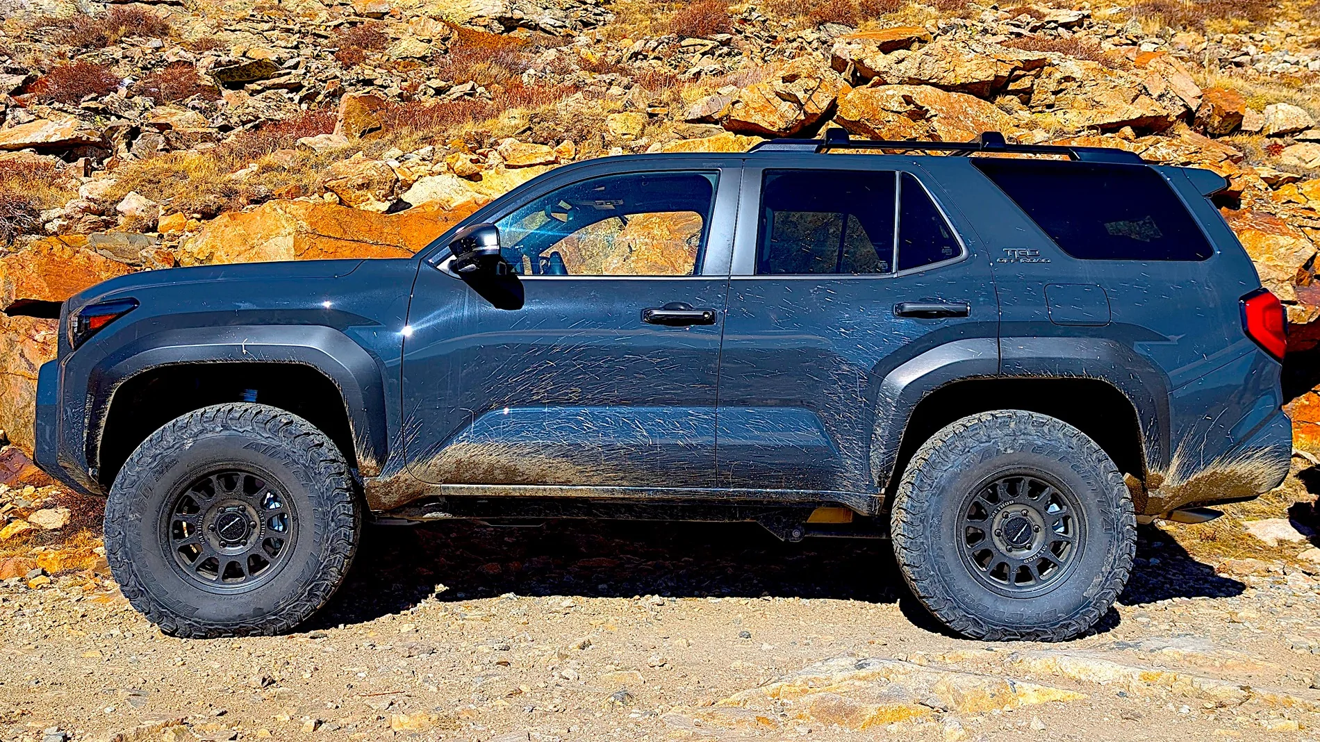 2025 4runner 6th gen ReadyLift 2.5" SST lift, 17x8.5 +35 Method 703 wheels, and BFG KO3 LT285/75R17 tires PXL_20251102_181338603