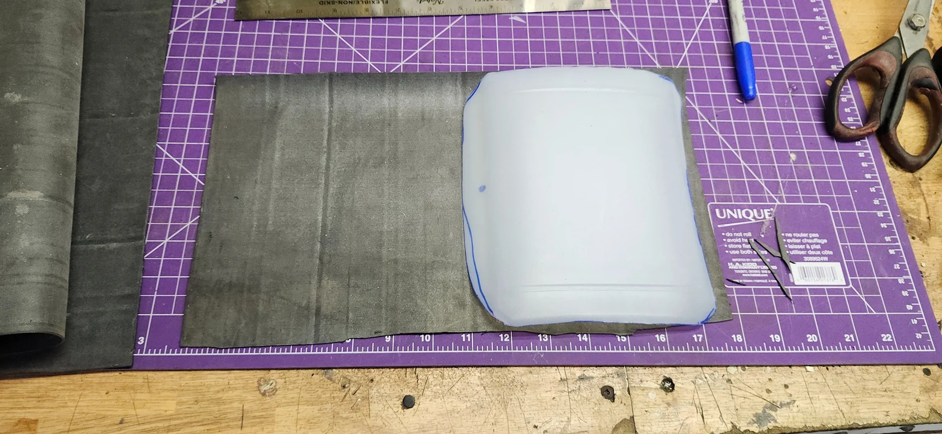 2025 4runner 6th gen Spare tire issue - wear marks on sidewall from rubbing against frame 20251102_131502