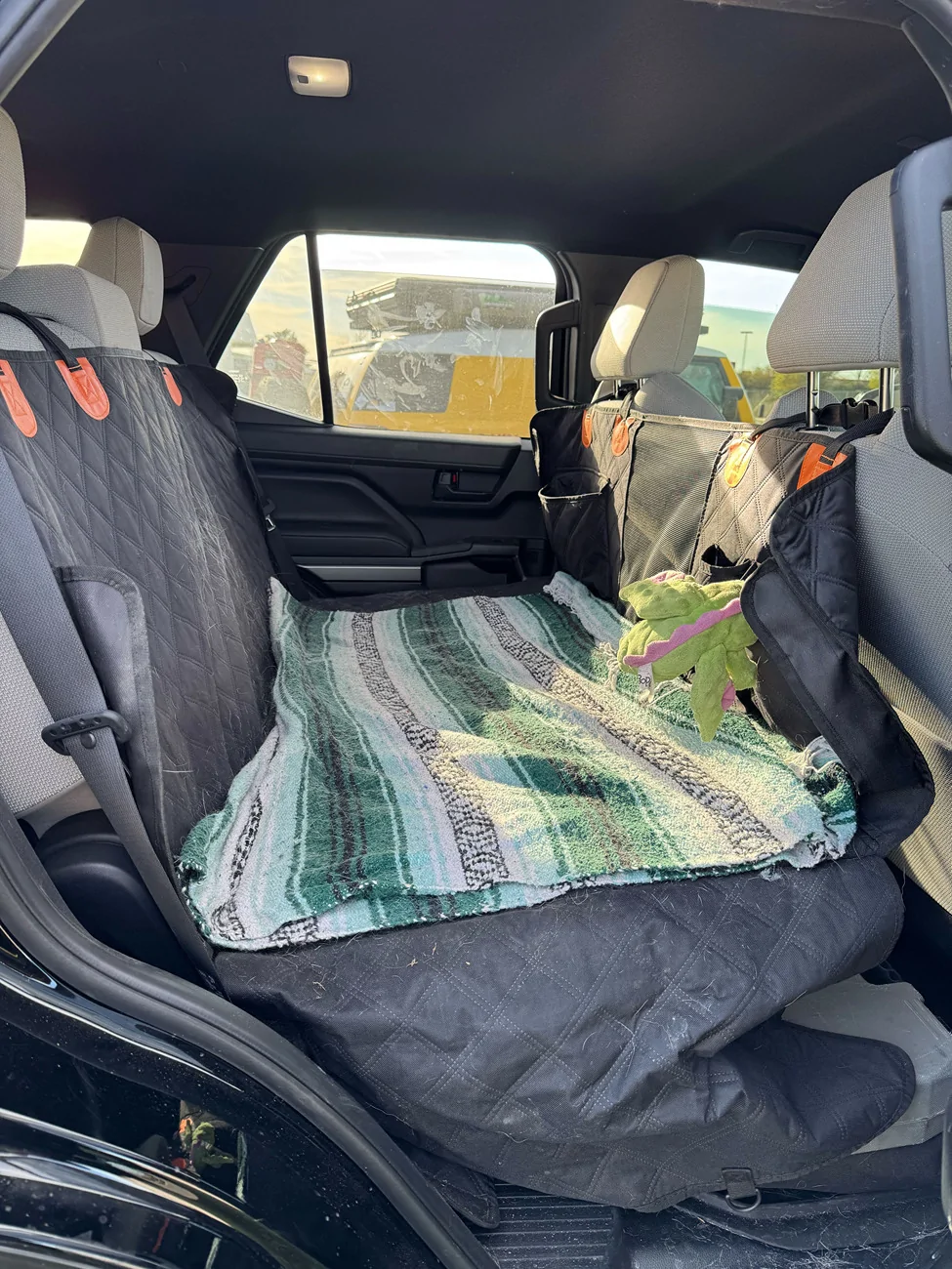 2025 4runner 6th gen Seat Covers for Dogs Recommendations? IMG_9210