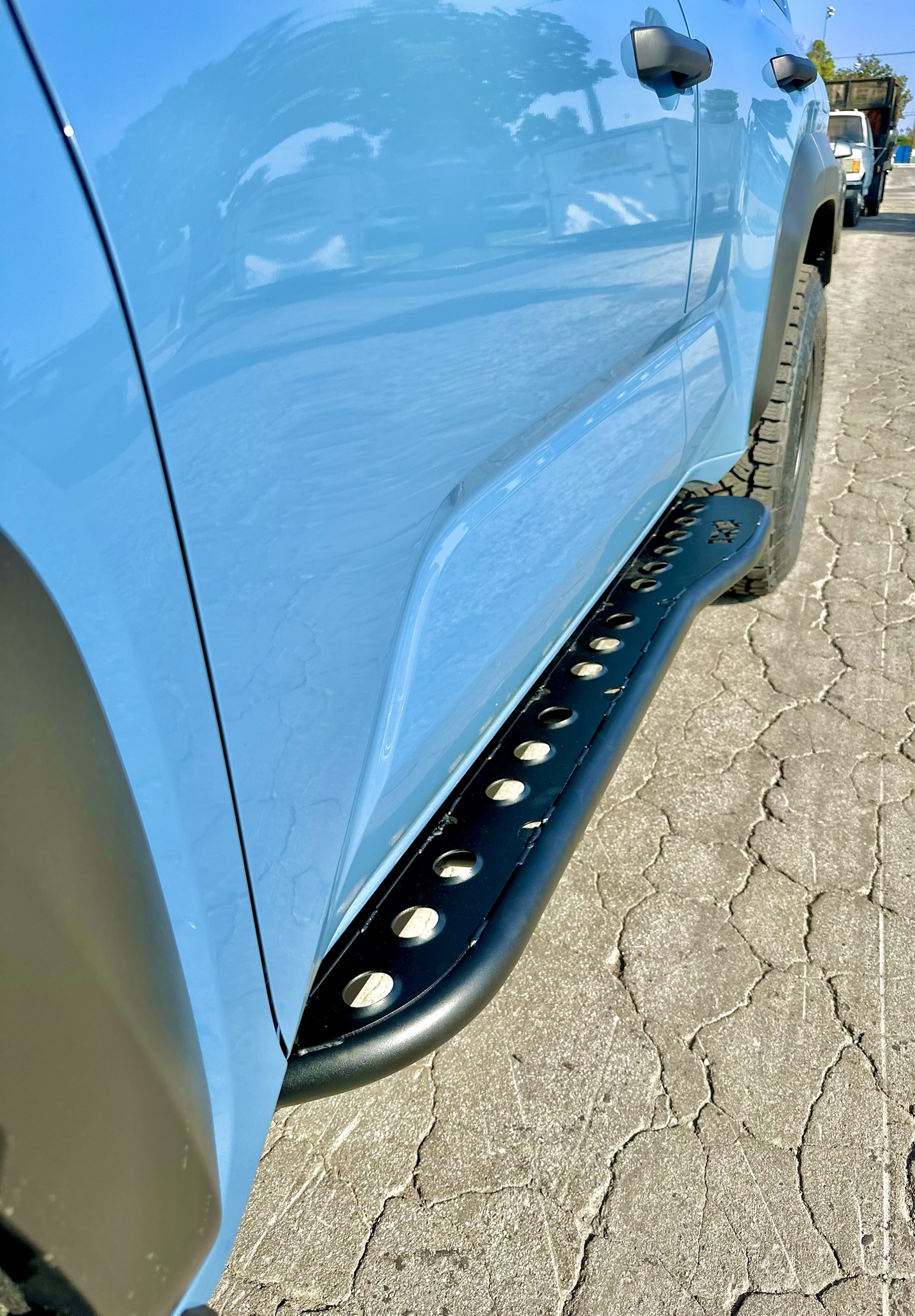 2025 4runner 6th gen Review: Iron Ryno Fabrication - Rock Sliders with Step Plates SkFKHYY