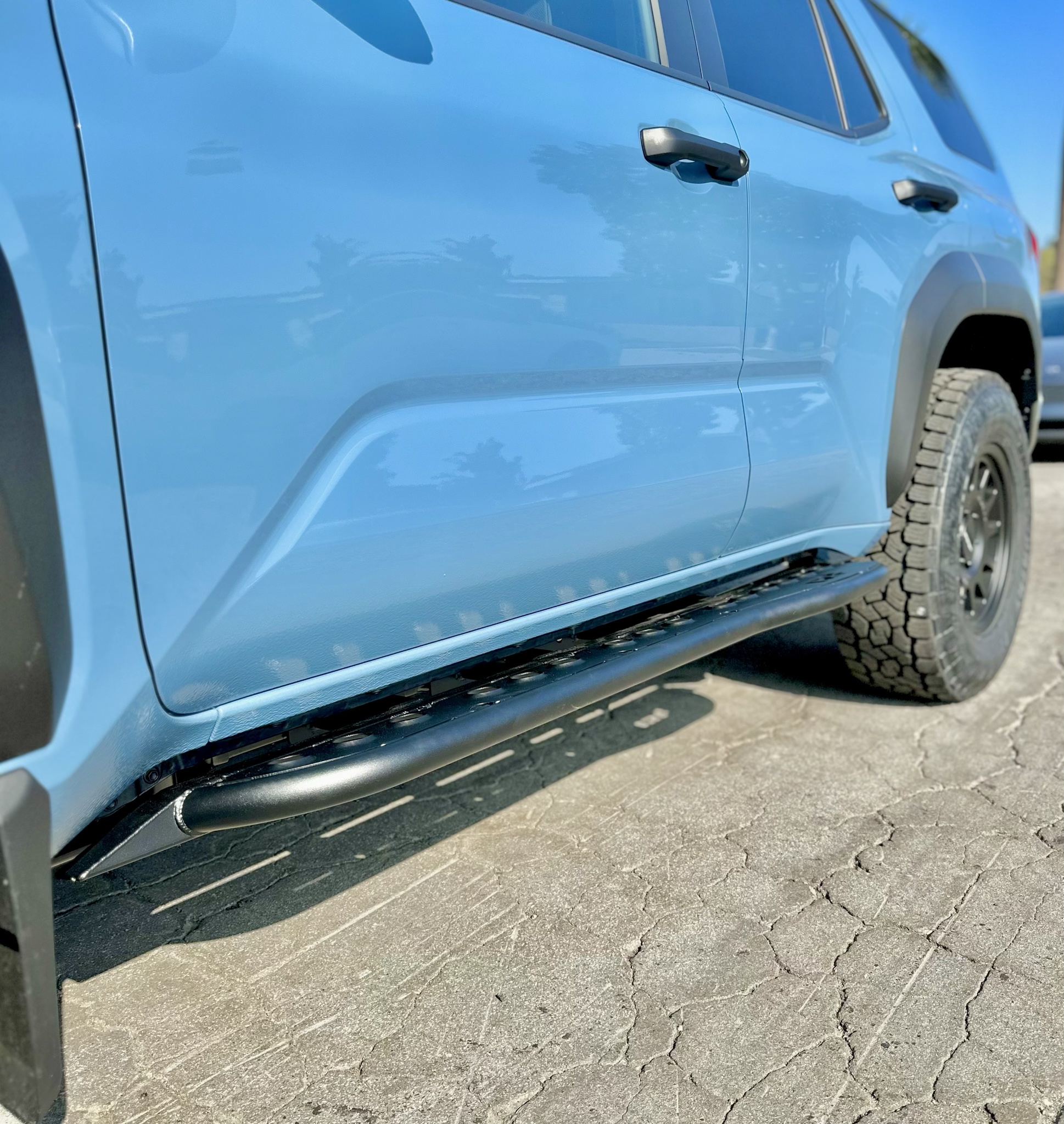 2025 4runner 6th gen Review: Iron Ryno Fabrication - Rock Sliders with Step Plates uC8wzhG