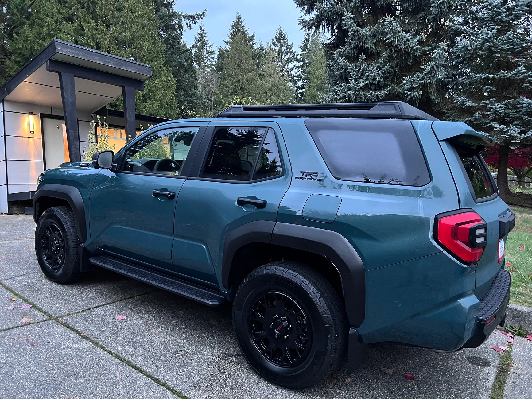2025 4runner 6th gen My first 4r is here, in love with this color. | RTT advice. IMG_7226
