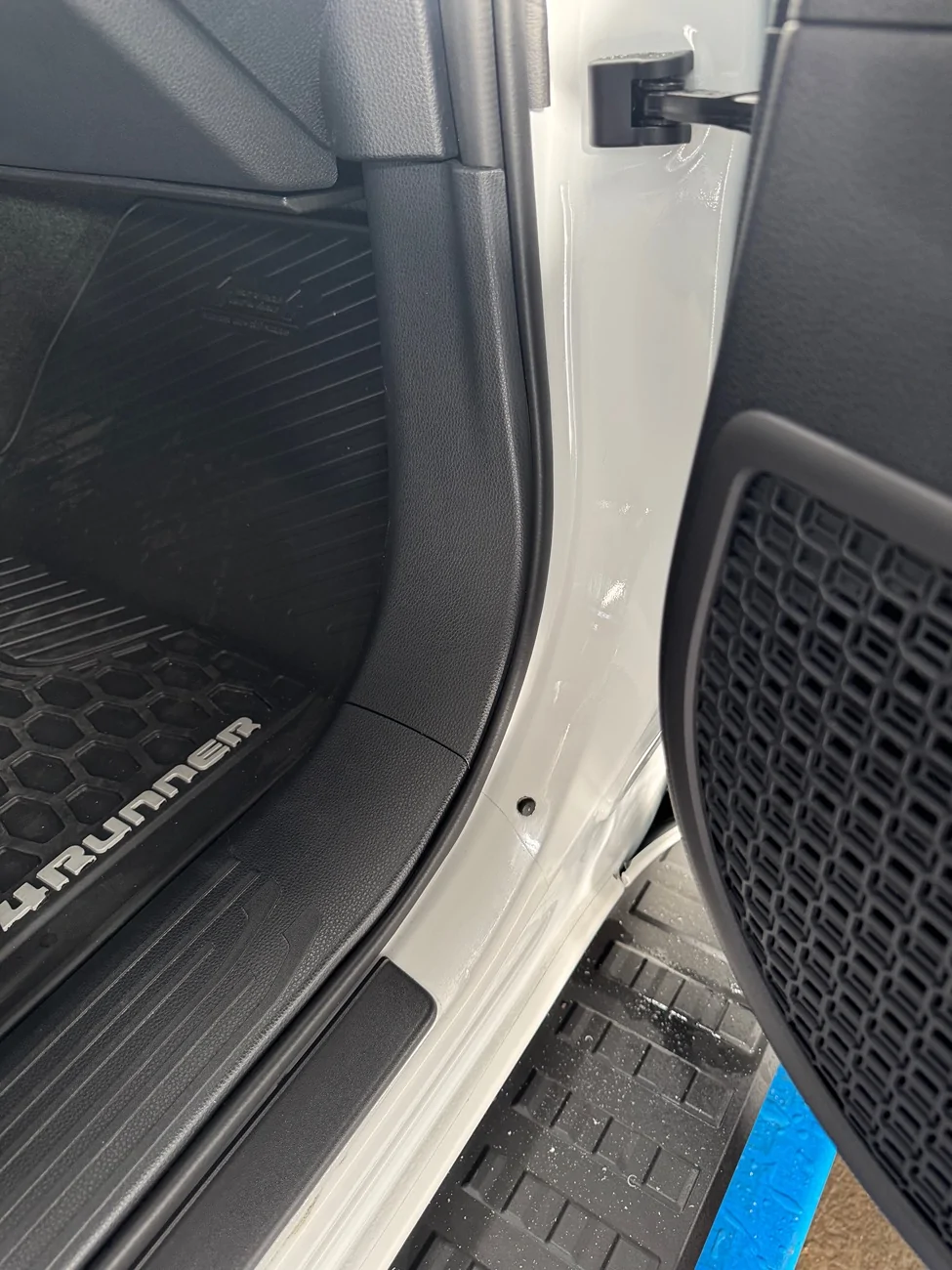 2025 4runner 6th gen Stormtrooper by Van Solo (TRD Off Road Hybrid) IMG_2363