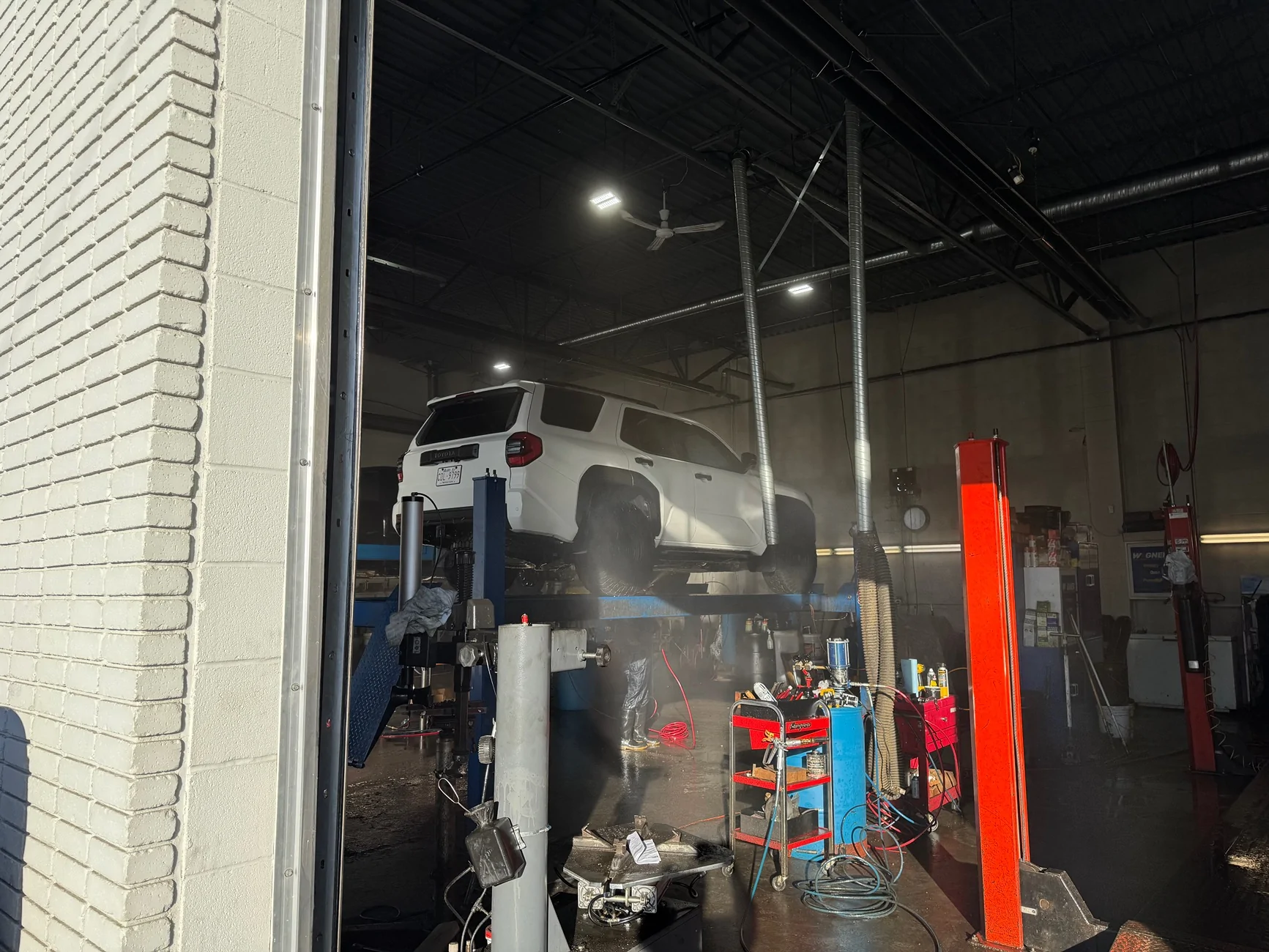 2025 4runner 6th gen Stormtrooper by Van Solo (TRD Off Road Hybrid) IMG_2381