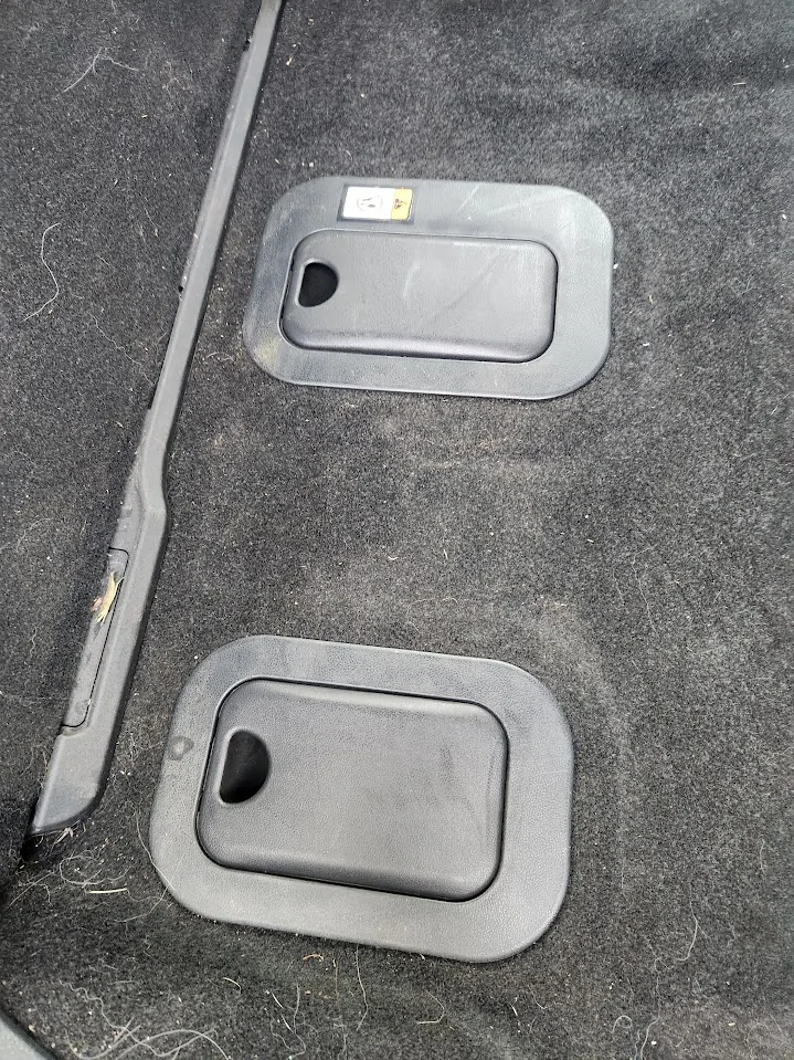 2025 4runner 6th gen Random 6G4R Observation of the Day - Rear Seat Floor Attachment Point Covers 20251109_132104