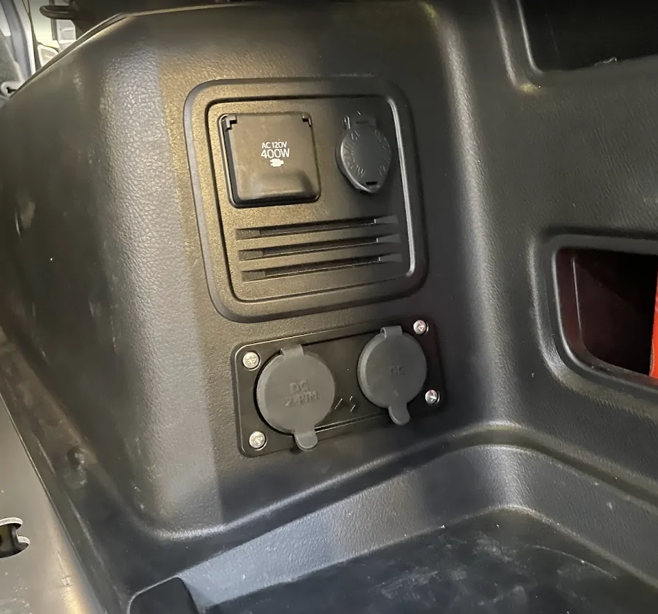 2025 4runner 6th gen Assistance needed: ‘25 Gen6 hot power source in cargo area? 1762788350077-h5