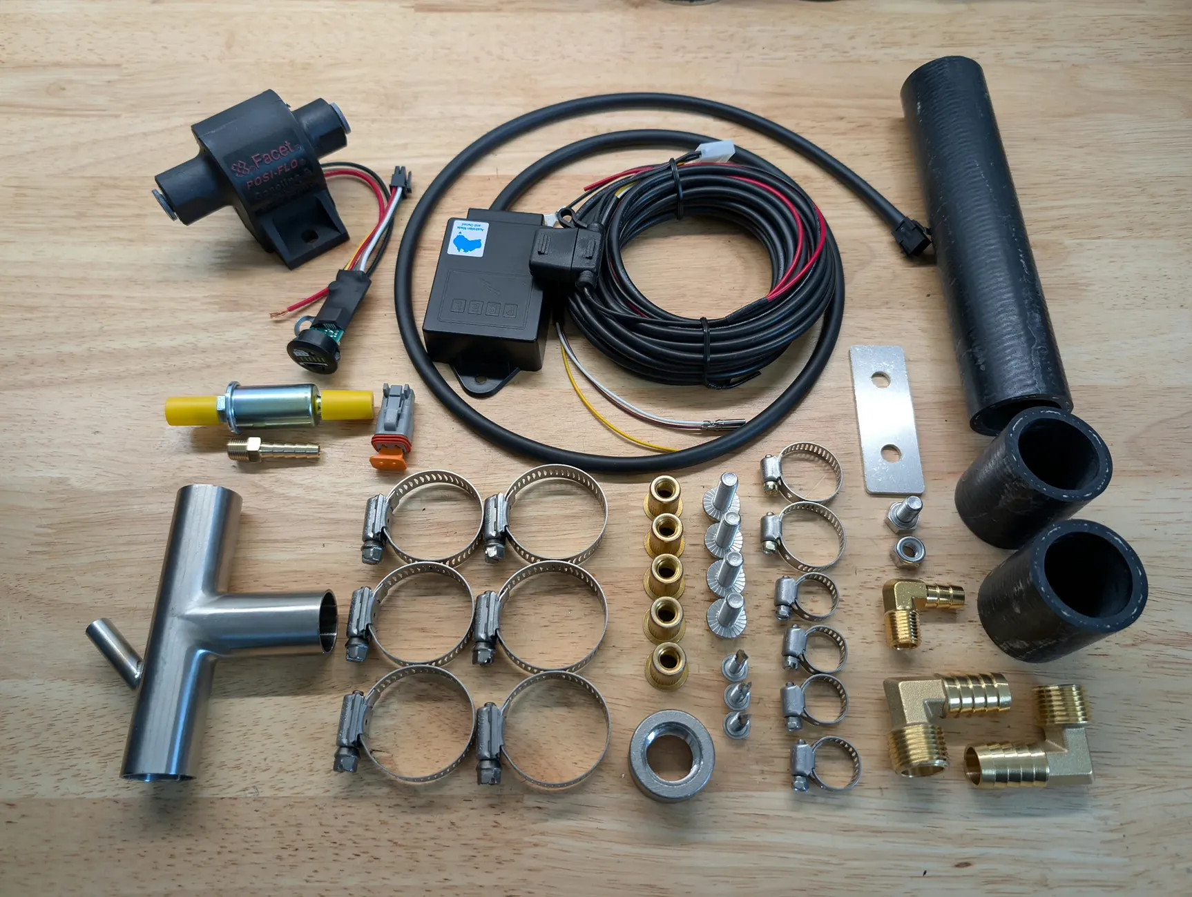 2025 4runner 6th gen Auxiliary Fuel Gas Tank (18 Gallons) by Helivue Design for 4Runner 6th Gen Auxiliary Fuel Tank System (18 Gallons) by Helivue Design 3