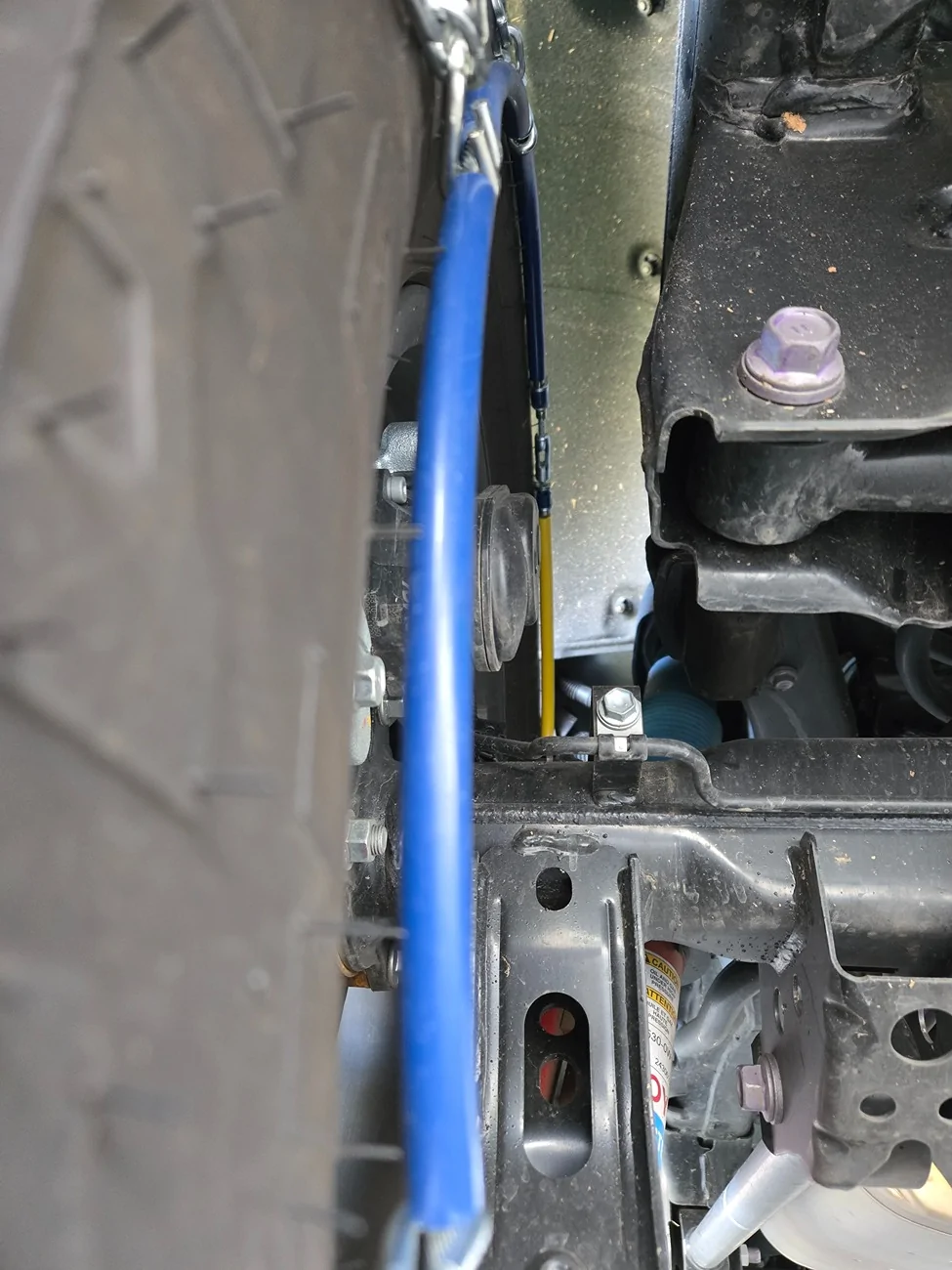 2025 4runner 6th gen 2025 4runner TRD Off-Road Premium is useless in the winter (can't fit tire chains) 20251111_104051