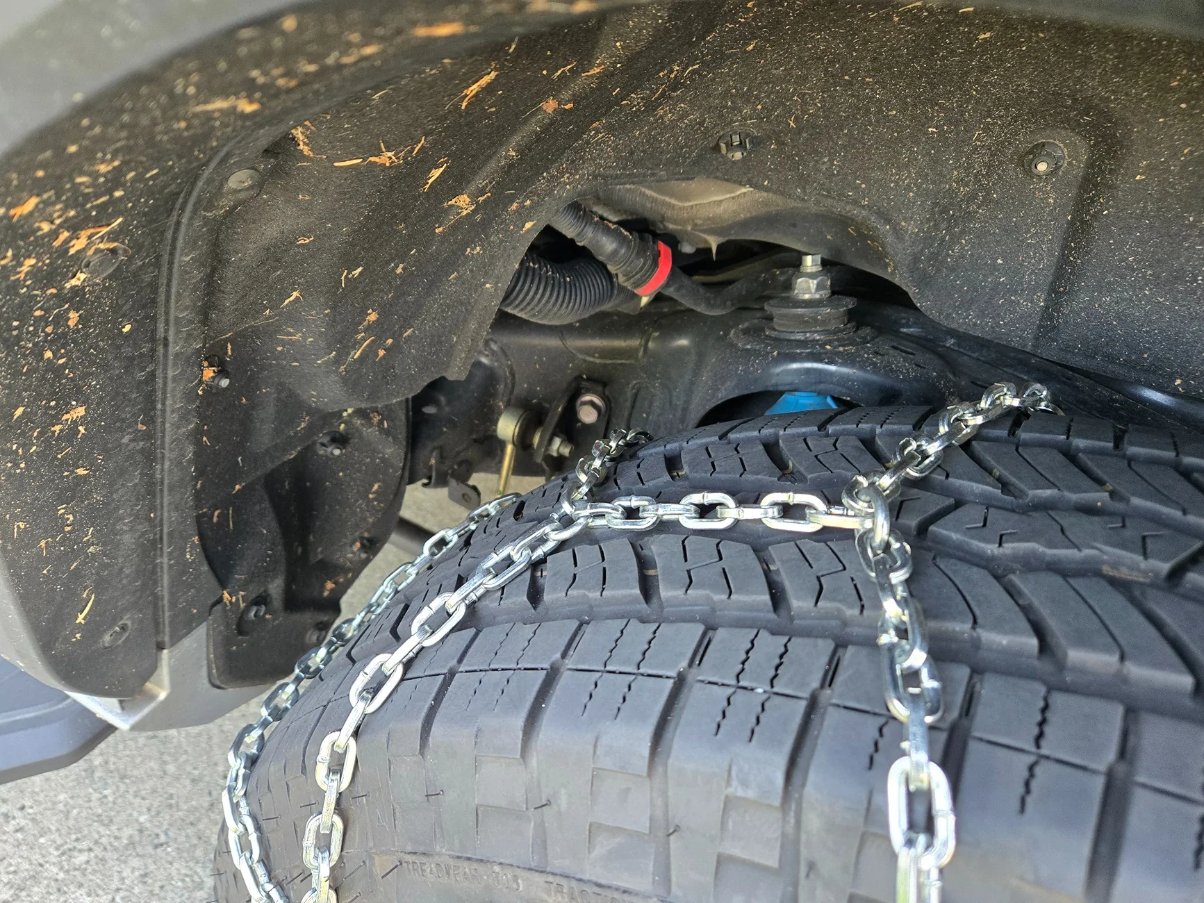 2025 4runner 6th gen Tire Chains Installed on 265/70/18 Tires - Chaining Up For Snow 20251111_104001