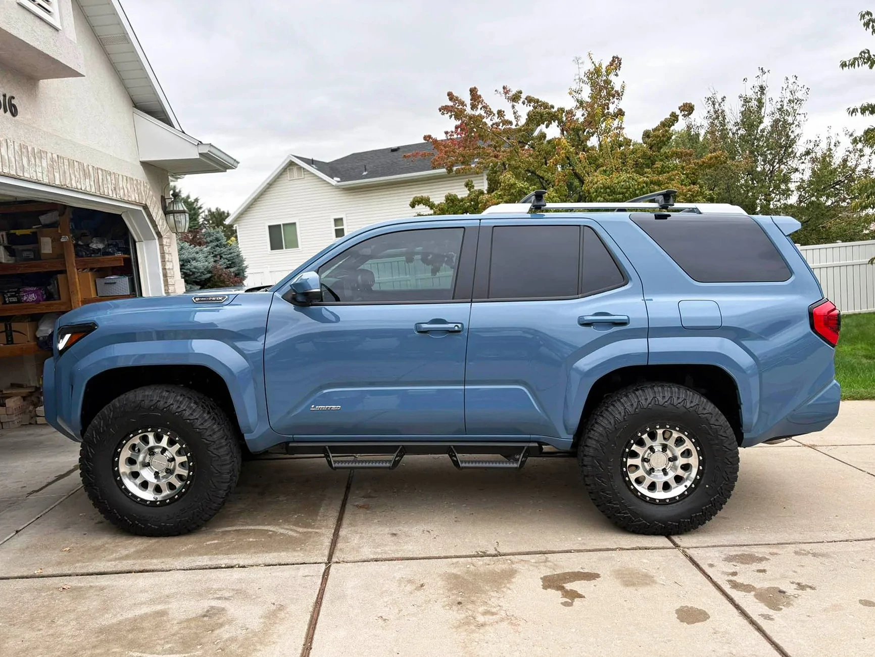 2025 4runner 6th gen Aftermarket Wheels, Bigger Tires, Lift Kits (Compilation) for 2025+ 4Runner 6th Gen -- Add Yours! 565695894_10239480586695823_2417888992028130129_n