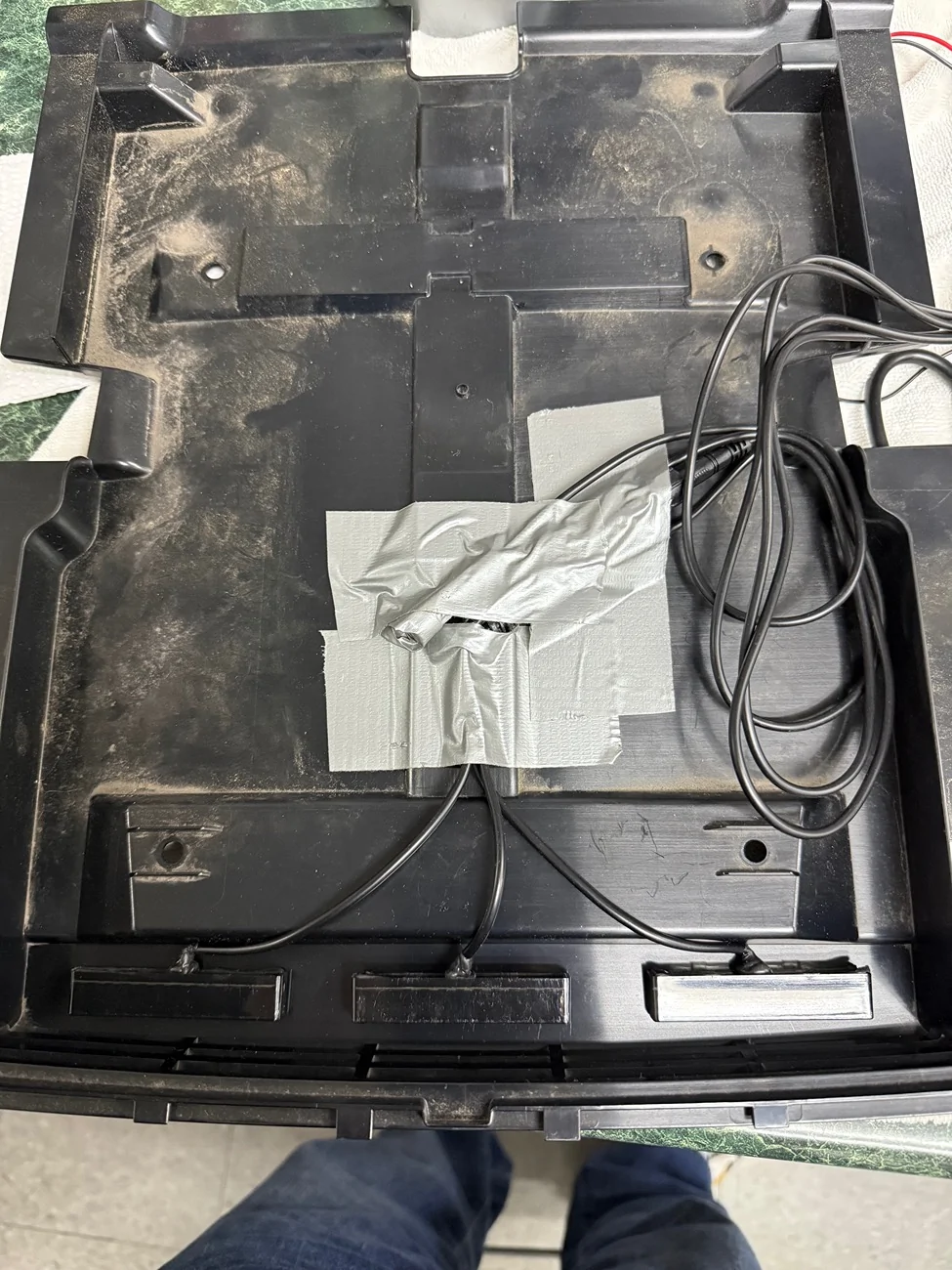 2025 4runner 6th gen Installed Hood Scoop Raptor Lights !!! IMG_5344