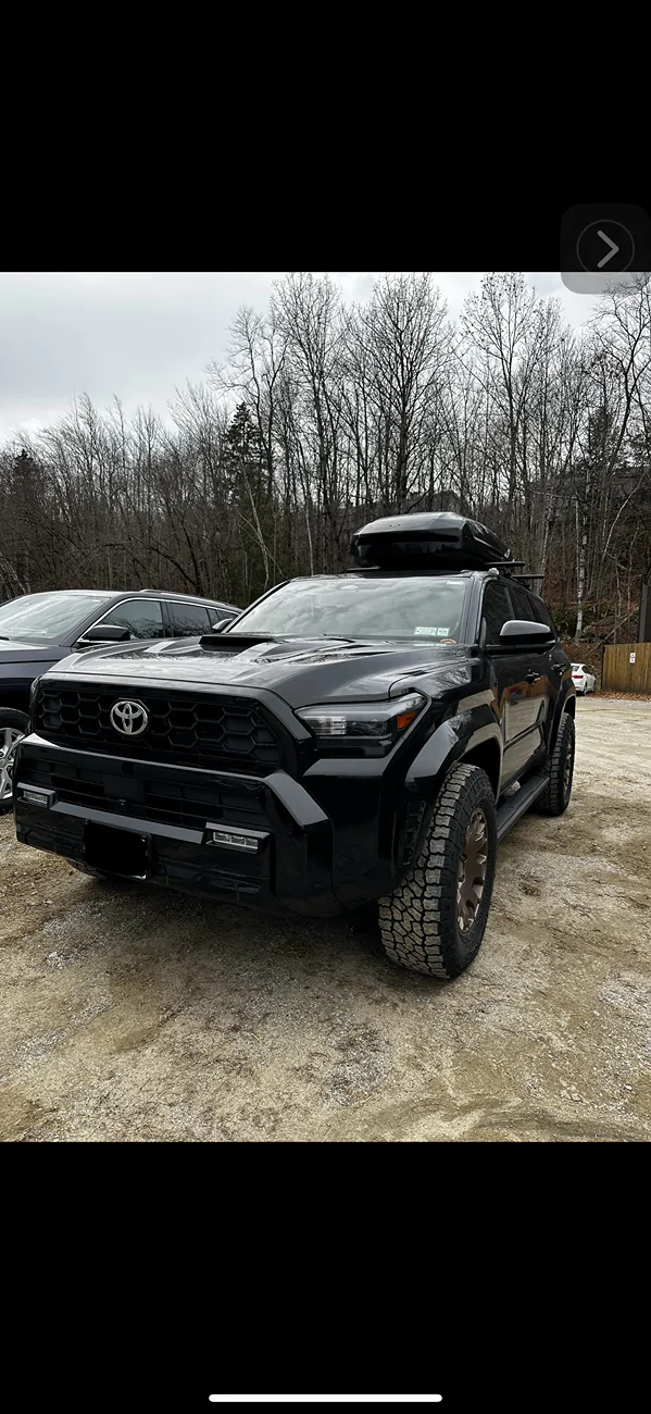 2025 4runner 6th gen The best cargo roof box for 2025 SR5 IMG_3674