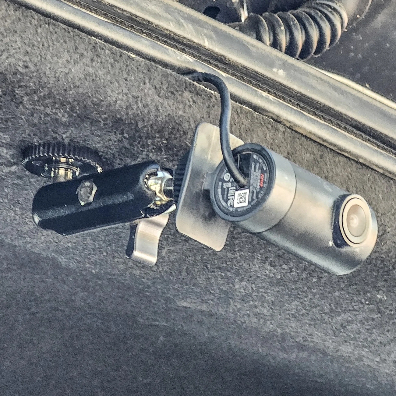 2025 4runner 6th gen Rear dashcam mount install w/ adjustable dual ball arm 1000223173