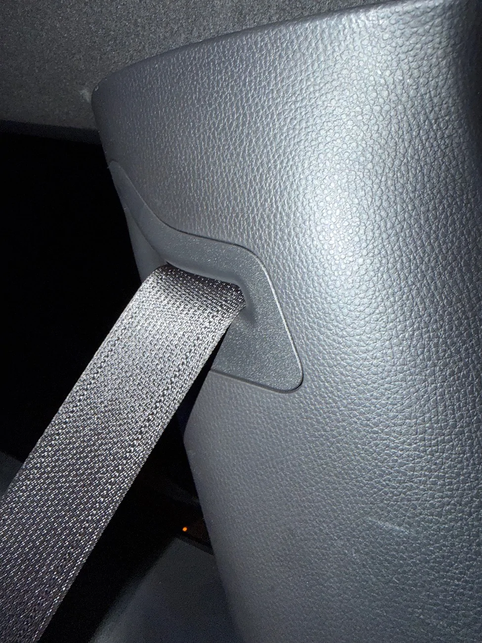 2025 4runner 6th gen Cargo Lamps option install in cargo area interior - photos & DIY instructions IMG_1606