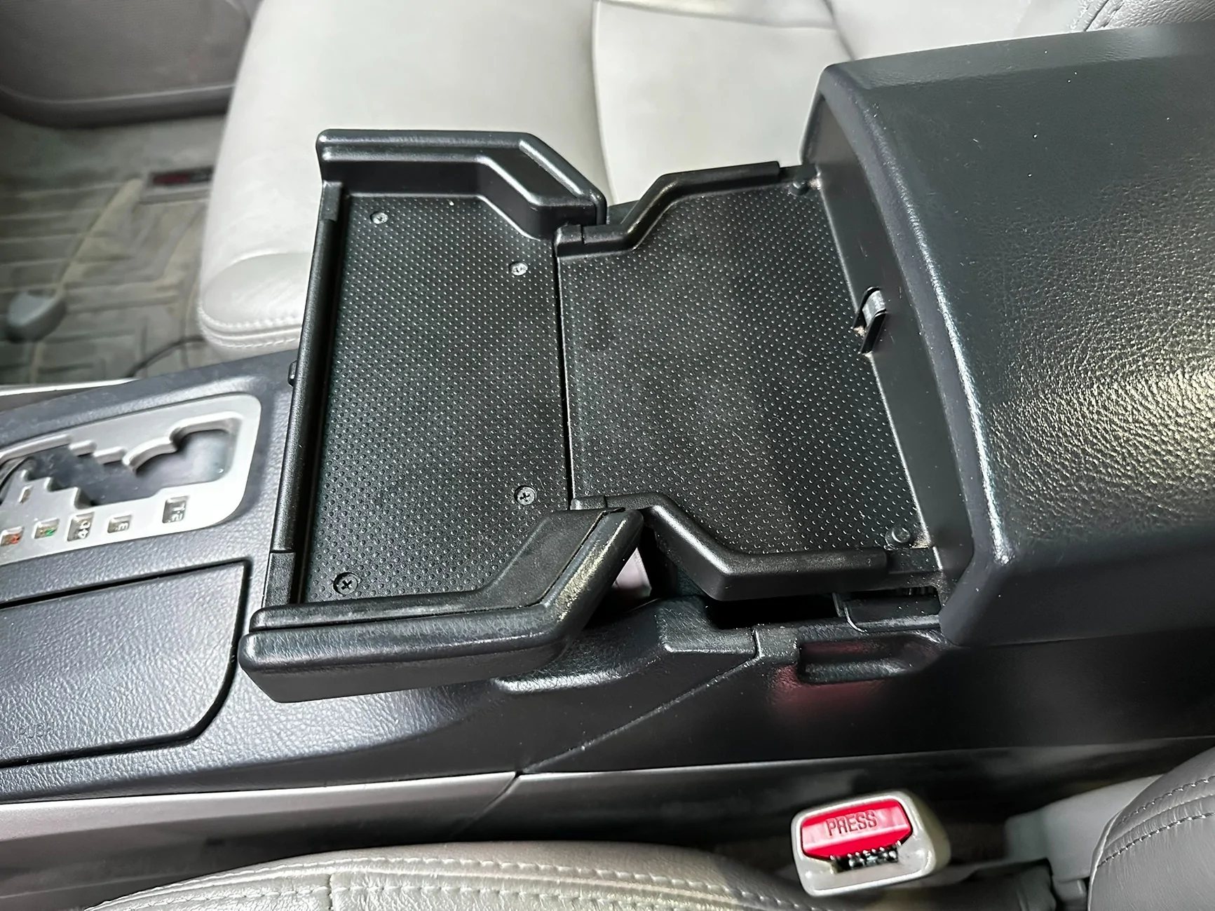 2025 4runner 6th gen Three things I miss coming from my 4th gen... IMG_7270