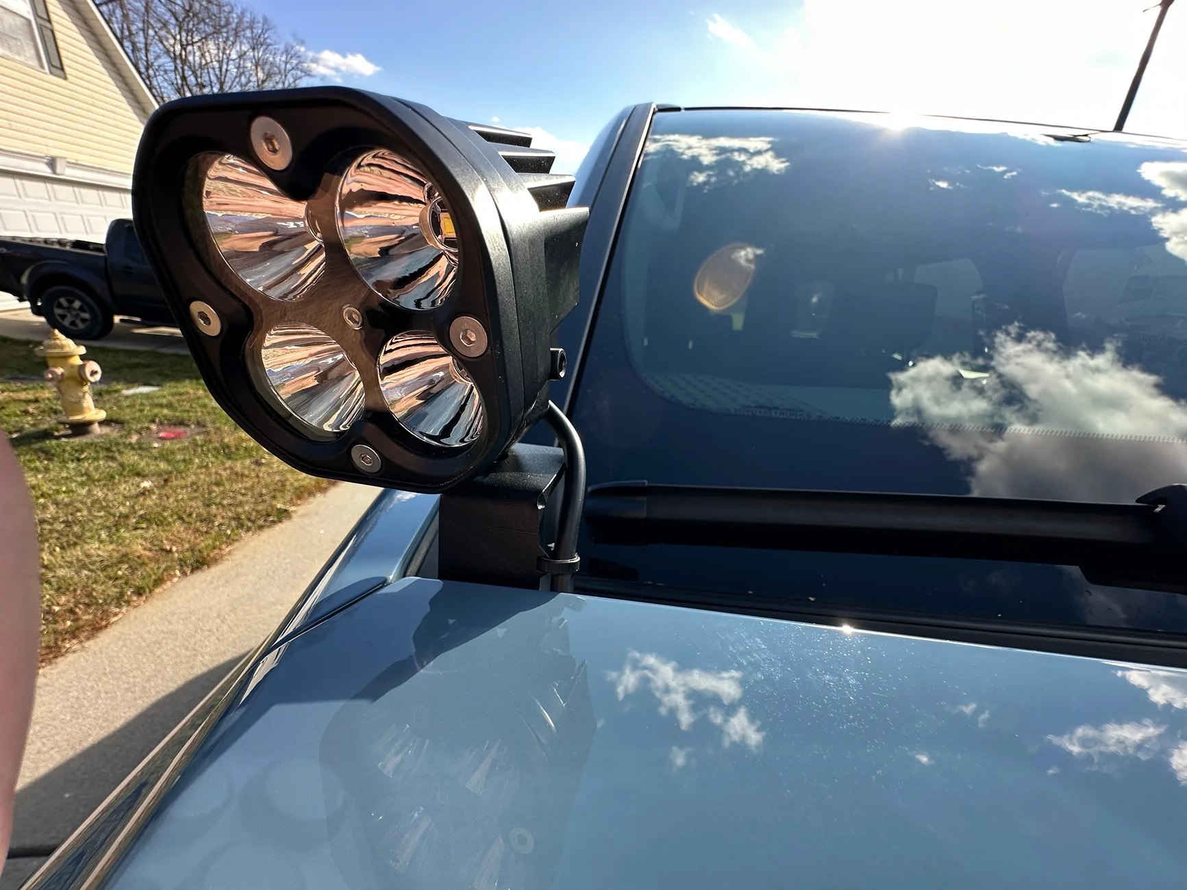 2025 4runner 6th gen Ditch light mounting on hood IMG_3978