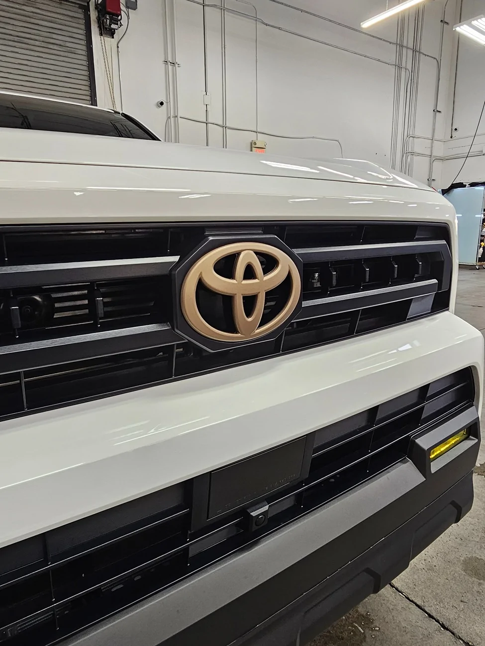 2025 4runner 6th gen Looking for part numbers for both bronze tailgate overlays 1000042943