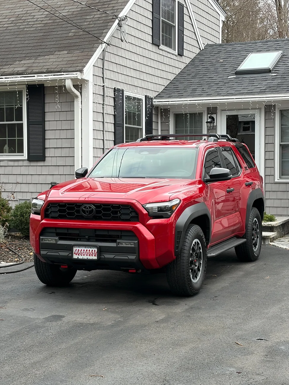 2025 4runner 6th gen SUPERSONIC RED Photos 4Runner 6th Gen (2025+) IMG_1835