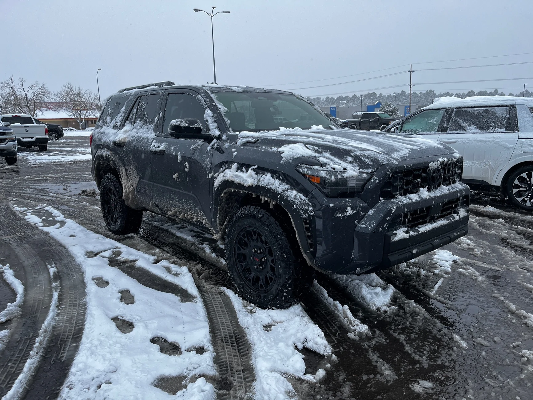 2025 4runner 6th gen Radar blocked by the lightest snow flurry ever IMG_8426