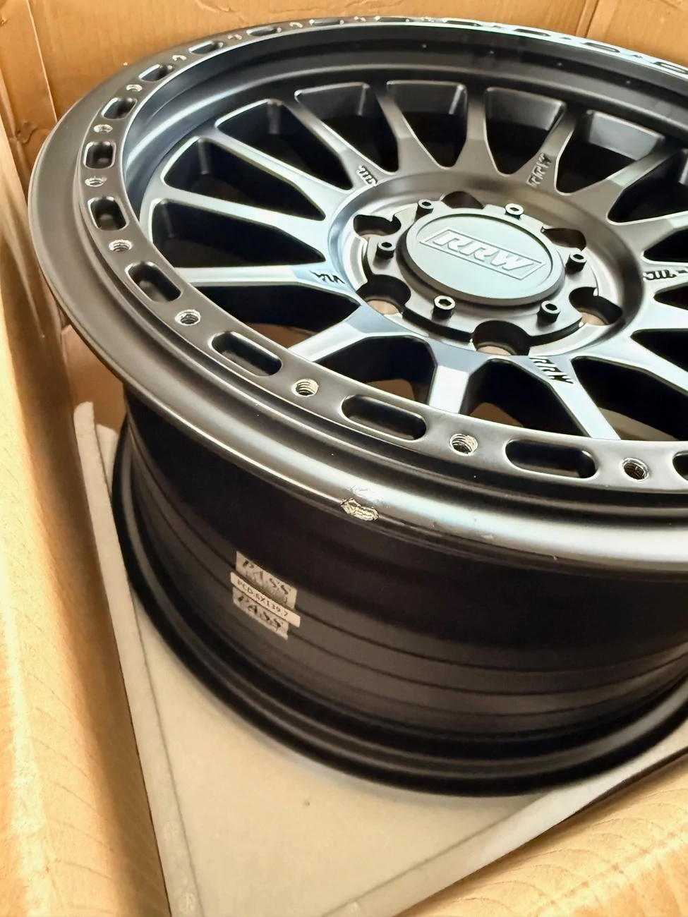 2025 4runner 6th gen Just venting about my RRW Wheel order image0-1