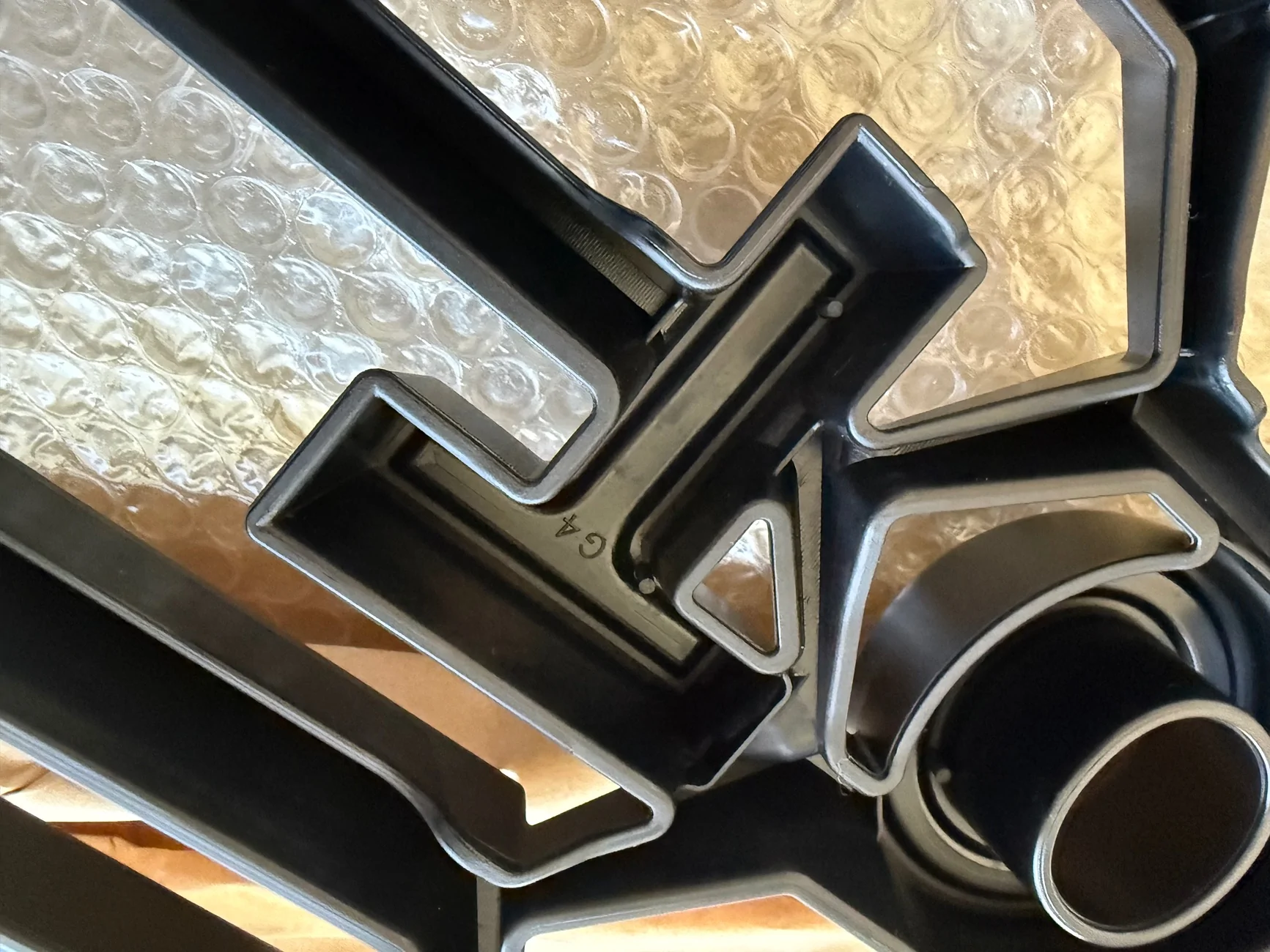 2025 4runner 6th gen Question regarding Heritage Grille lettering removal and emblem part numbers (Blackout project) IMG_0988