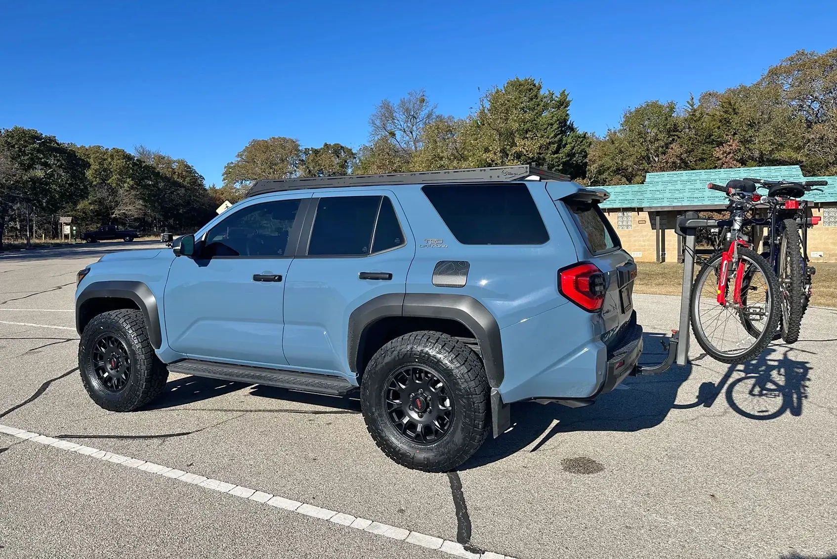 2025 4runner 6th gen Blue got new shoes: Falken 285/70/18 + TRD wheels installed on TRD ORP 25901-349c952e5c91f6b431440f1d95abf829 (1)