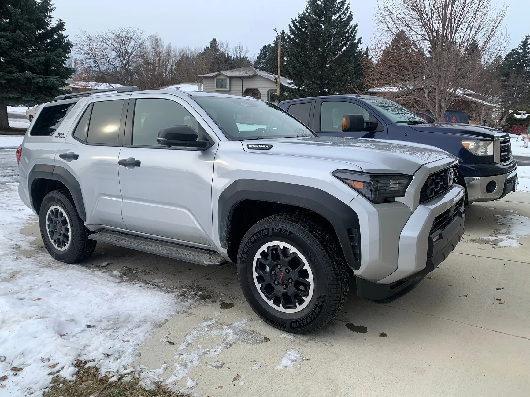 2025 4runner 6th gen my new 4Runner next to 2012 Tundra IMG_3032