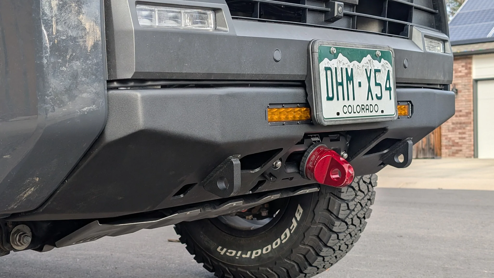 2025 4runner 6th gen RCI Pike Front Bumper with Warn ZEON 10 Winch installed PXL_20251211_162108298