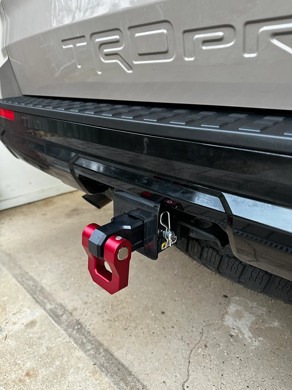 2025 4runner 6th gen Recovery Points (or just for trailer safety chains)? tempImage5nXwi3