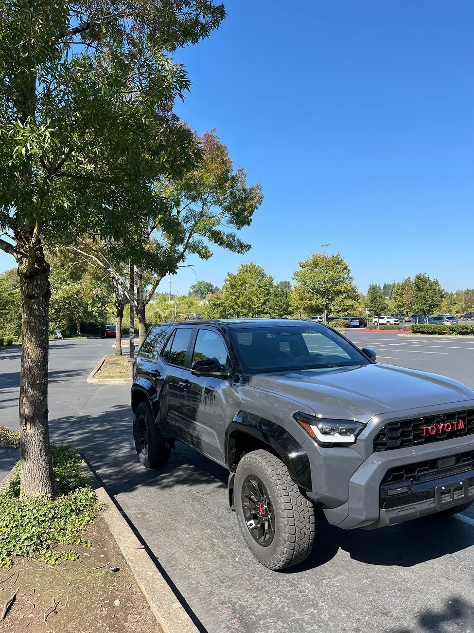 2025 4runner 6th gen Frank the Tank TRD Pro build - RCI rock sliders, NYTOP recovery points, roof rails removed, Matte Military Green wrap IMG_4494