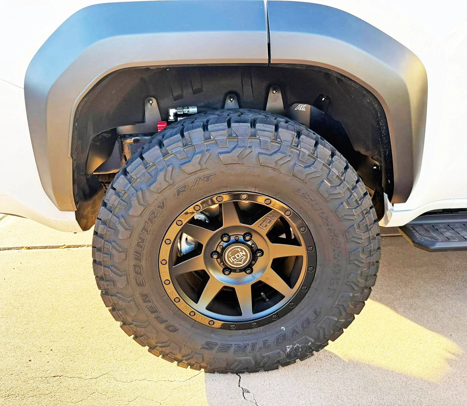 2025 4runner 6th gen Ark Splash Guards, crash bracket delete kit, ADS Suspension (Stage 3), 35's (Open Country R/T 35x12.5R17), Icon Alloy wheels Ark Splash Guards, crash bracket delete kit, ADS Suspension (Stage 3), 35's (Open Country R:T