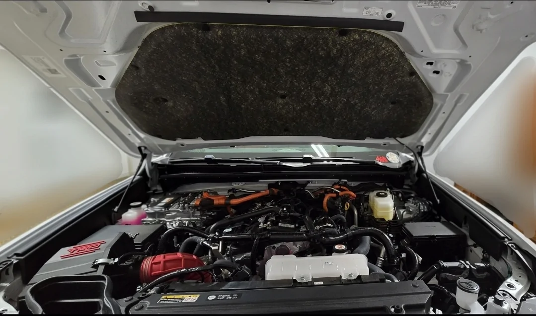 2025 4runner 6th gen Rear Spoiler and  Hood Shocks Installed 25 4R TRD Pro Hood Hinge1