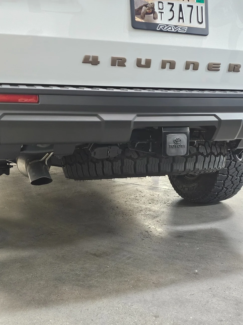 2025 4runner 6th gen Remove spare when going bigger than 33's? 20251210_121920