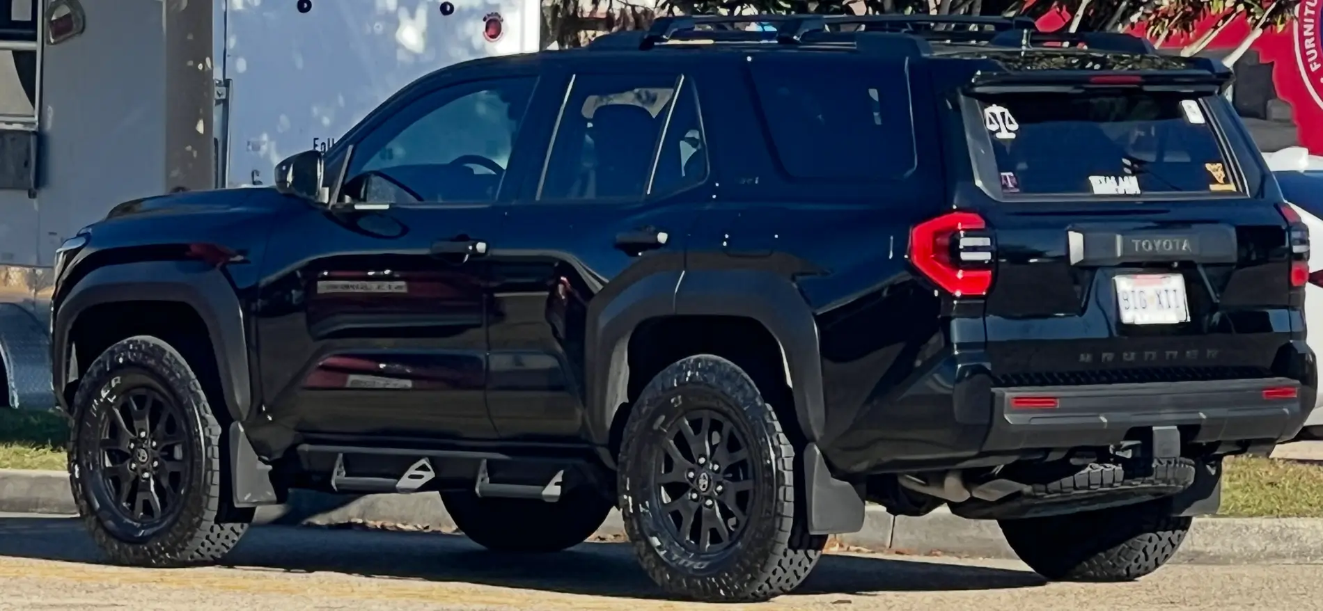 2025 4runner 6th gen SR5 Tire Upgrade: Falken Wildpeak 285/70/17 AT4W (33" 33's). No lift no rub IMG_6112