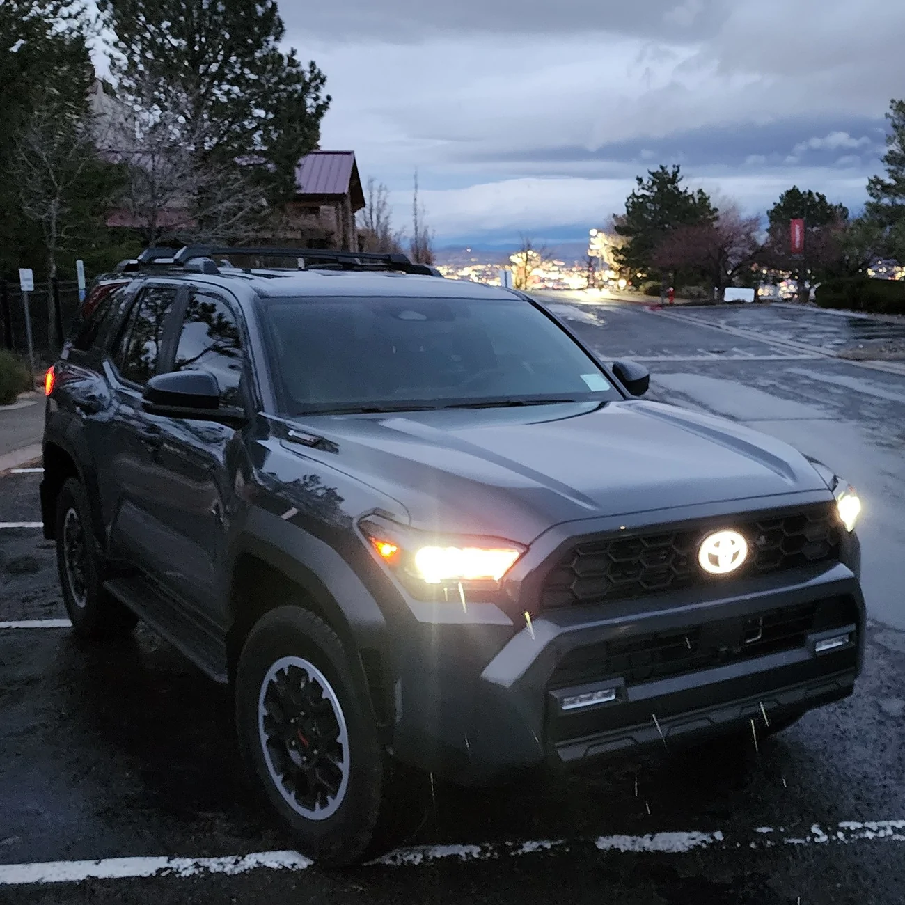 2025 4runner 6th gen Toyota Badge Light - Really? Illuminated_Badge_01