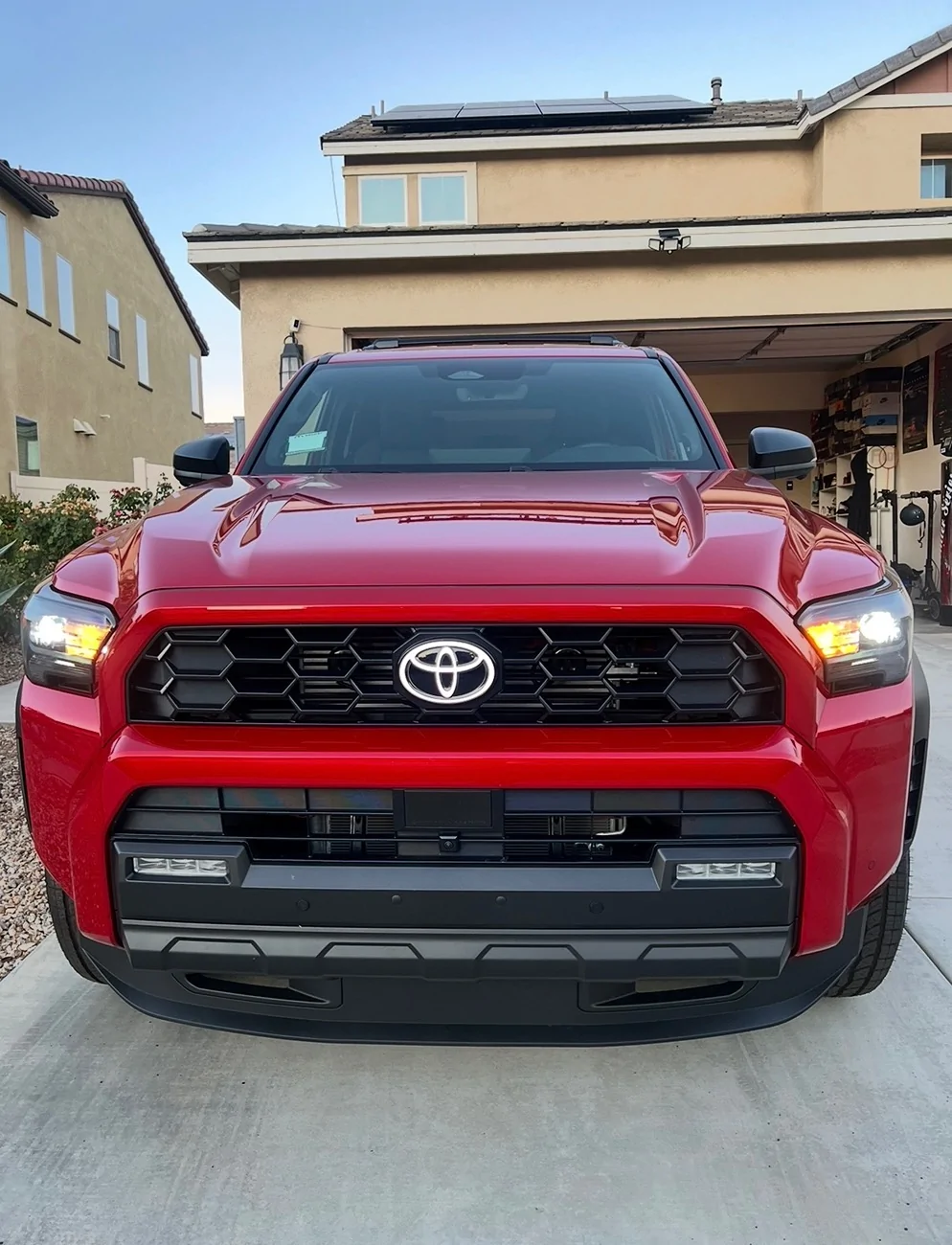 2025 4runner 6th gen WTB: Trd Sport Hood IMG_0775