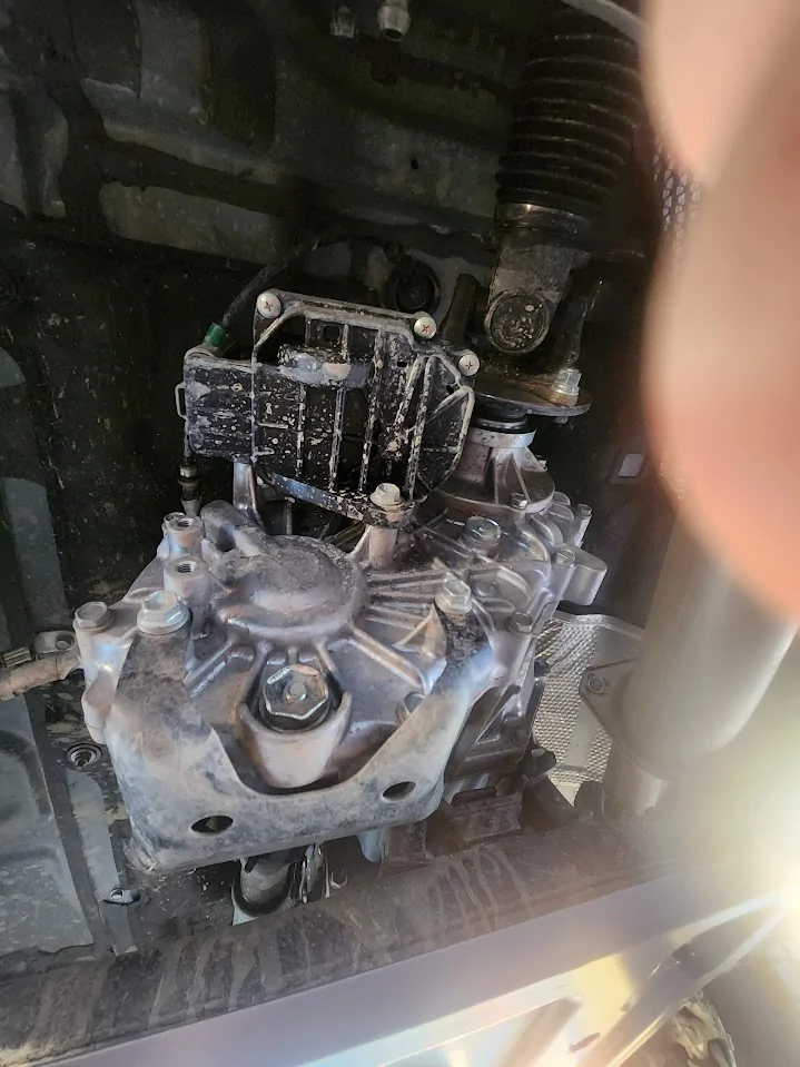 2025 4runner 6th gen Difference between hybrid and non-hybrid Transfer Case Skid Plate? 20251220_154603