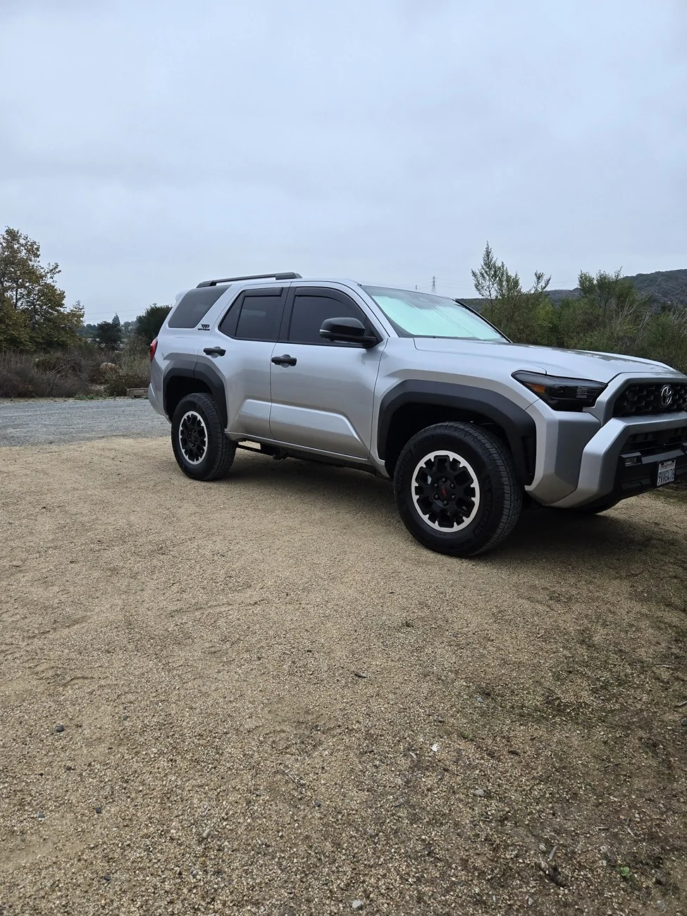 2025 4runner 6th gen 🎄 Christmas Giveaway: What's Your Beloved 4Runner's Name? 🎁 20251026_081952