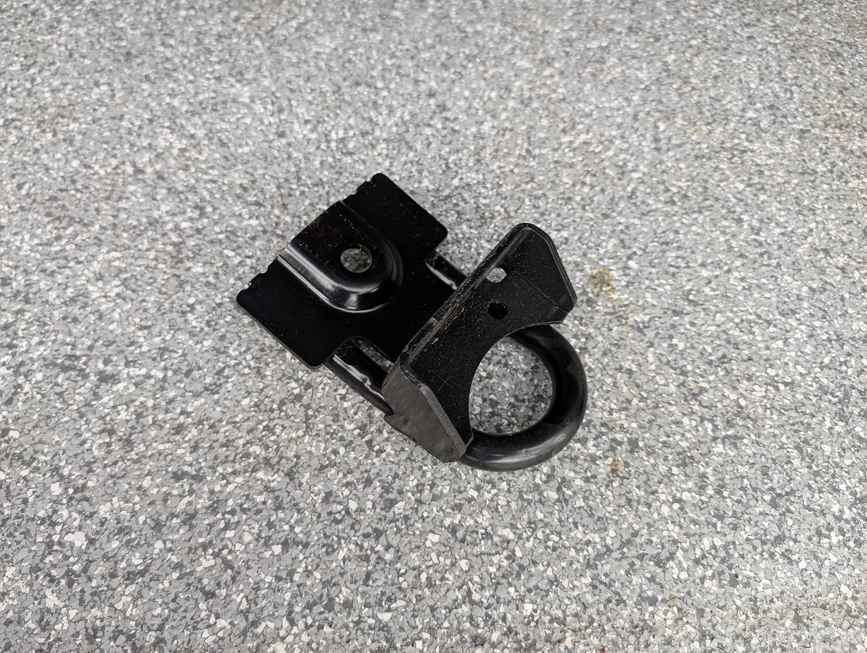 2025 4runner 6th gen Toyota OEM Rear Recovery Hook (Part number # PT974-89251-03) PXL_20251221_231238317