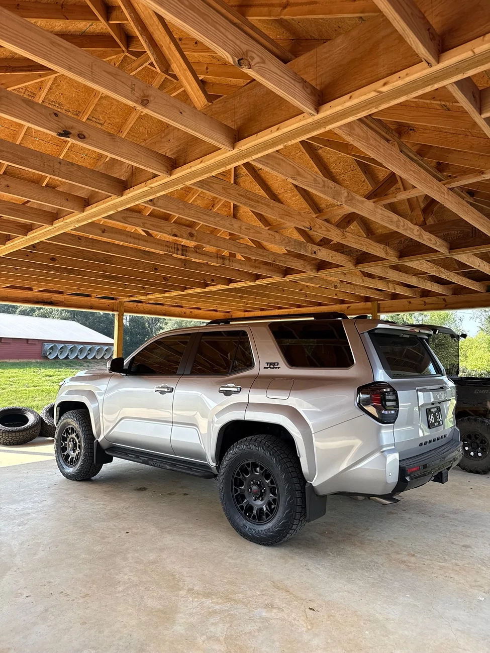 2025 4runner 6th gen TRD Sport on 33" tires: 285/70/18 Falken Wildpeak AT4W (on stock suspension) IMG_5596