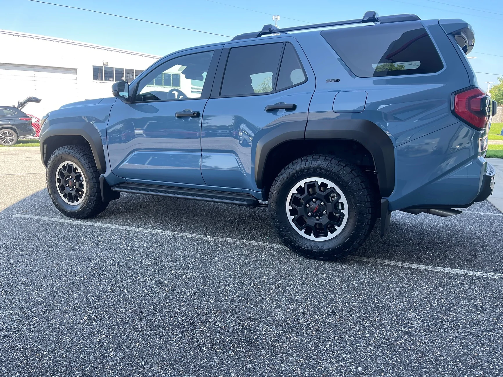 2025 4runner 6th gen 275/70r18 33" tires on TRD Off-Road Premium ORP no lift (Nitto Terra Grappler on 18" Factory Upgrade TRD Wheels) IMG_9064