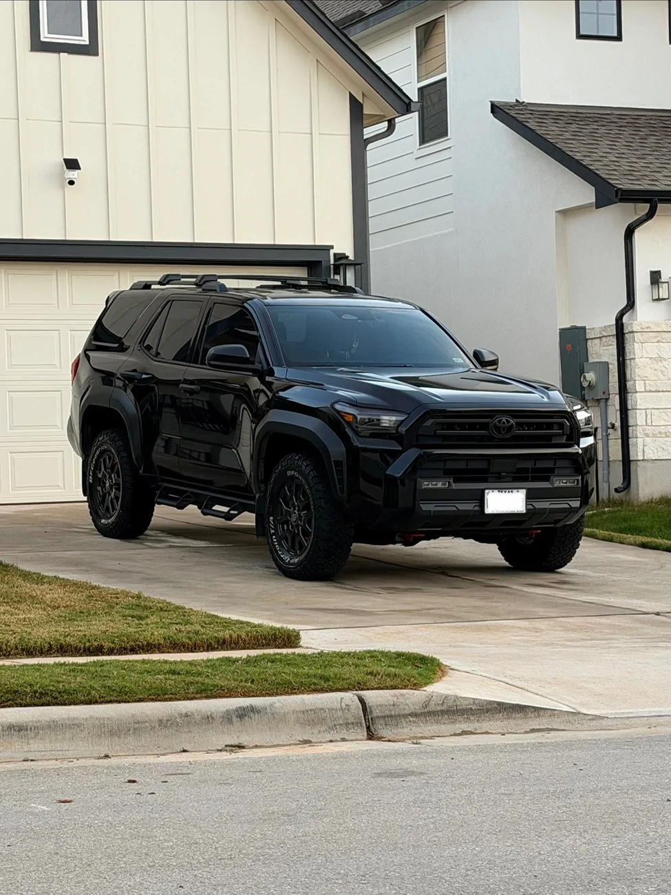 2025 4runner 6th gen 😎 SR5 OEM+ Build on BFG KO3 265/70/17 tires + white lettering (on stock wheels) + TRD OR Off-Road suspension IMG_2458
