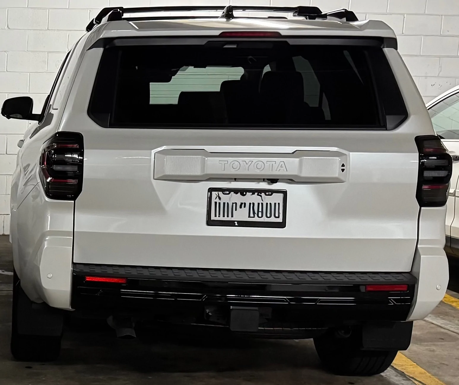 2025 4runner 6th gen Should I remove the "4RUNNER" badge / lettering from the rear liftgate? IMG_9453